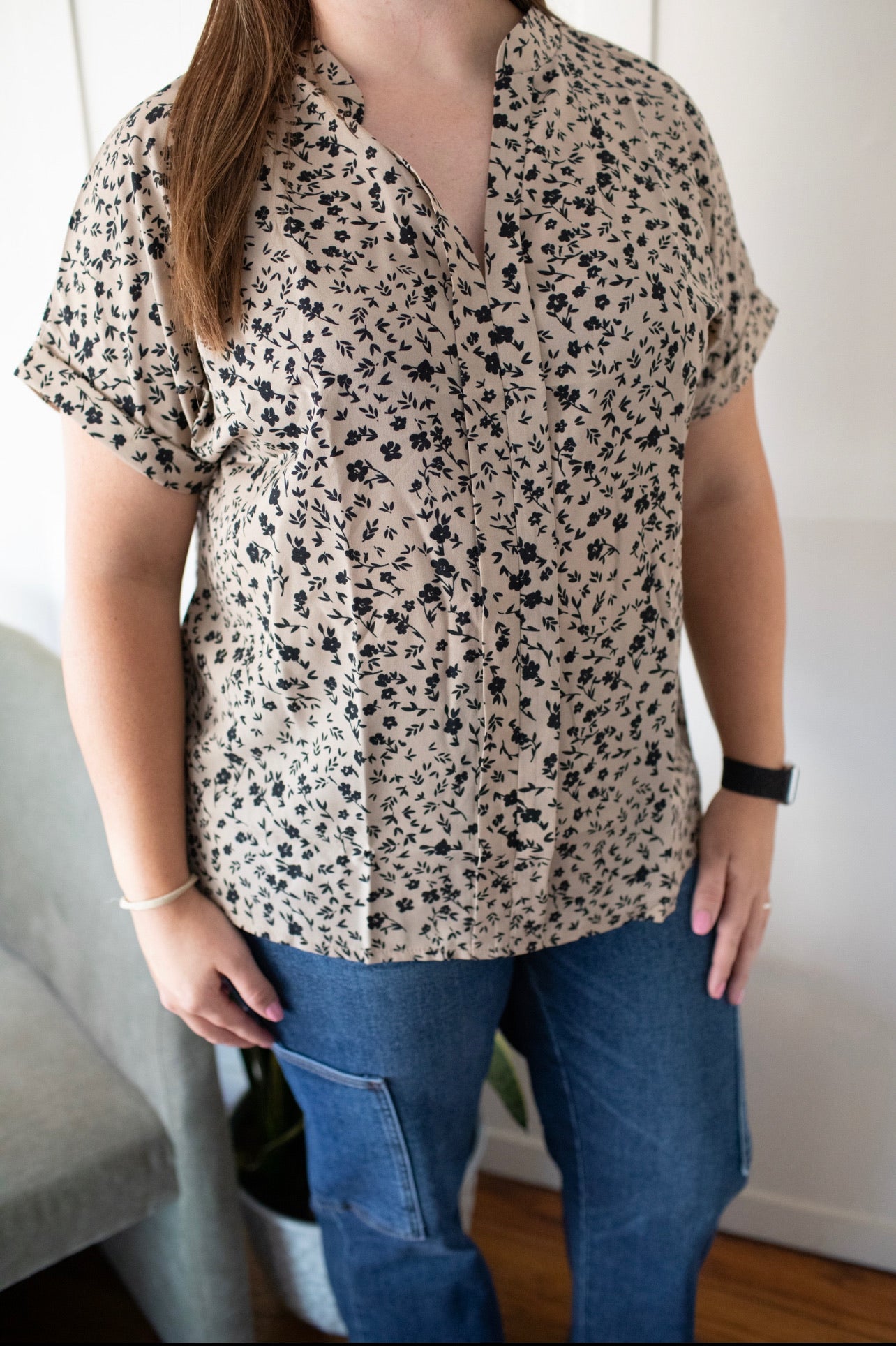 Floral Print V Neck Loose Fit Blouse: Khaki