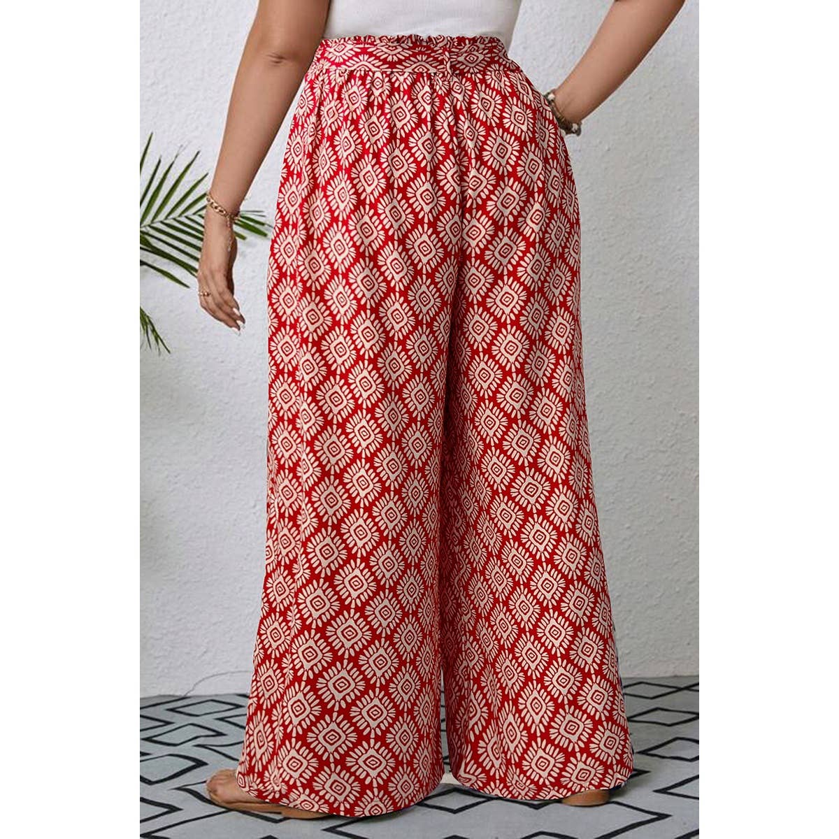 Plus Printed Elastic Waist Knot Belt Wide Leg Pant: RED