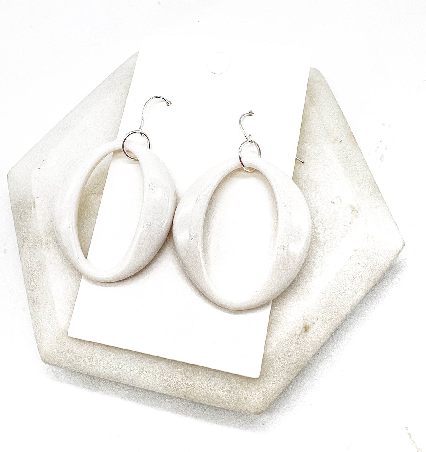 White Acrylic Oval Statement Earrings