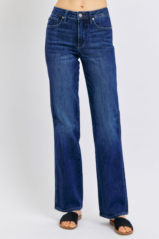 Mid-Rise, Classic Straight Judy Blue Jeans