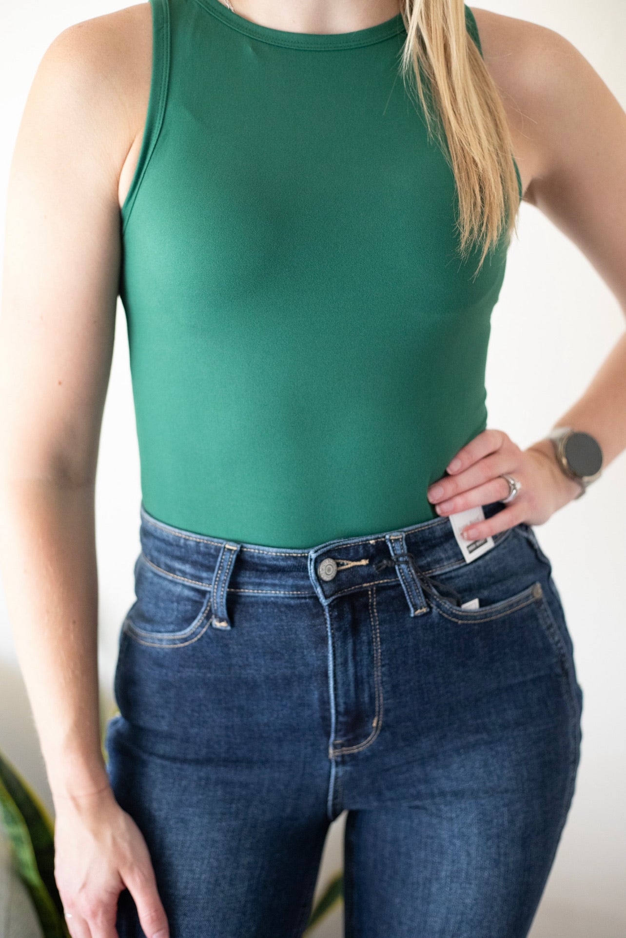 BOAT NECK SLEEVELESS BODYSUIT-Dark Green