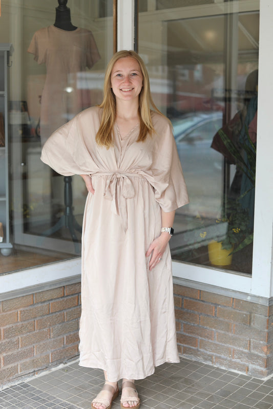 Deep V-Neck Short-Sleeved Pleated Maxi Dress: Champagne