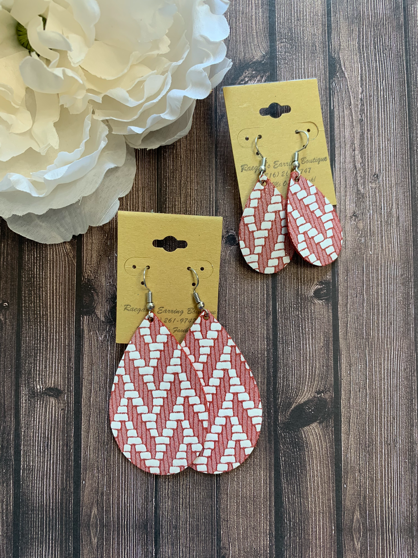 Red and White Chevron Teardrops