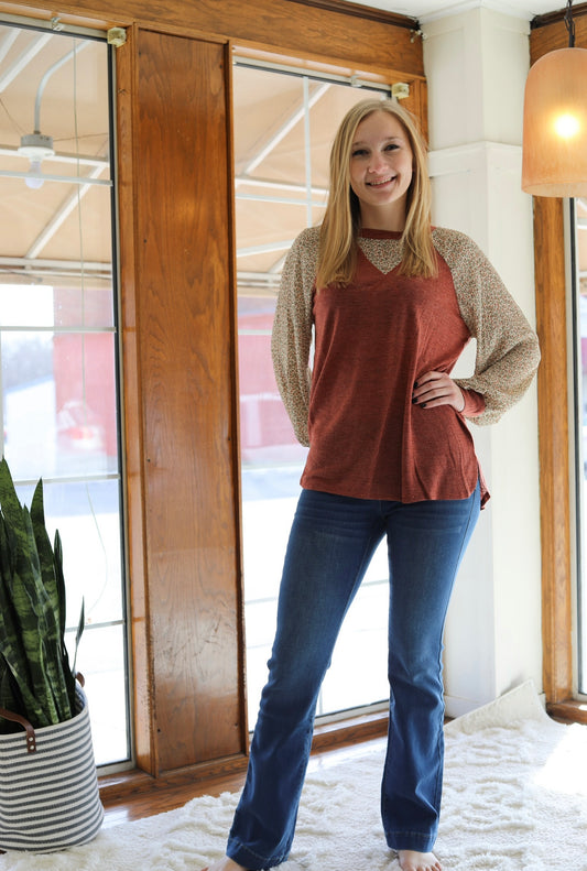 Floral Print Sleeve Color Block Casual Top